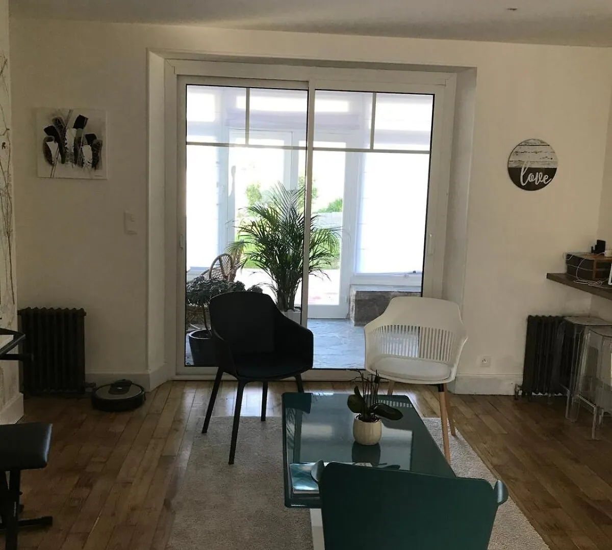 度假居 Beautiful 8-Bedroom Family Home 拉尼翁