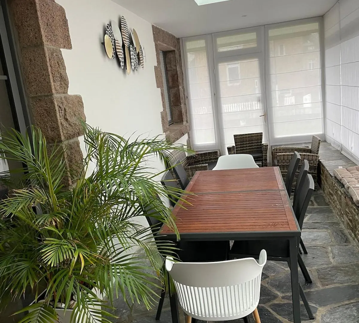 Beautiful 8-Bedroom Family Home 拉尼翁 0*,
