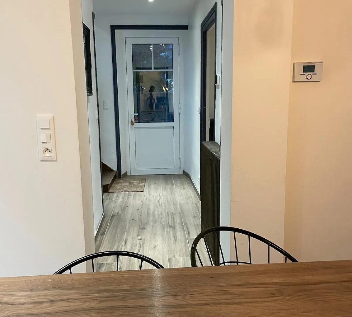 Beautiful 8-Bedroom Family Home 拉尼翁