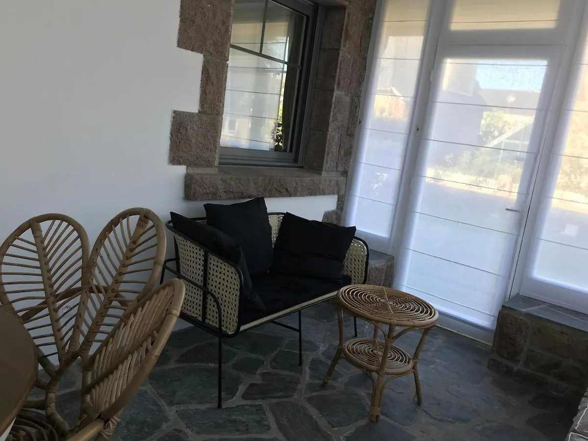 度假居 Beautiful 8-Bedroom Family Home 拉尼翁